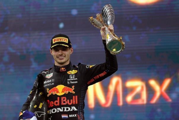 Grandioses Schluss-Bouquet für Honda: Max Verstappen holt den FIA Formel 1 Weltmeistertitel